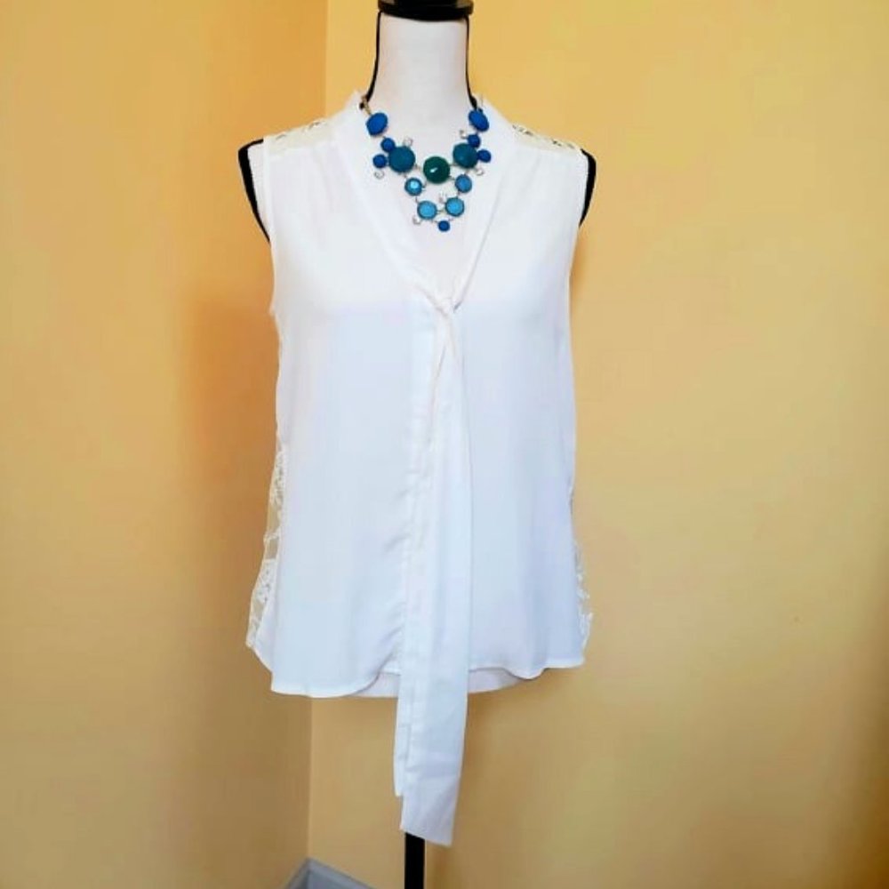 ~Topshop Ivory Sleeveless Flowy/Lace Top~ Size 4